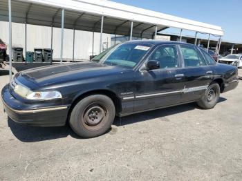  Salvage Ford Crown Vic