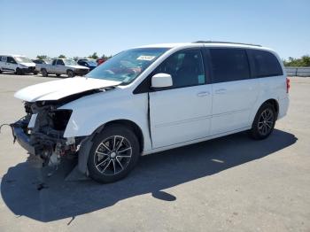  Salvage Dodge Caravan