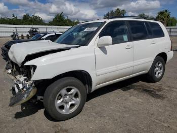  Salvage Toyota Highlander