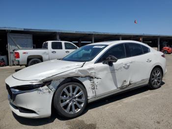  Salvage Mazda 3