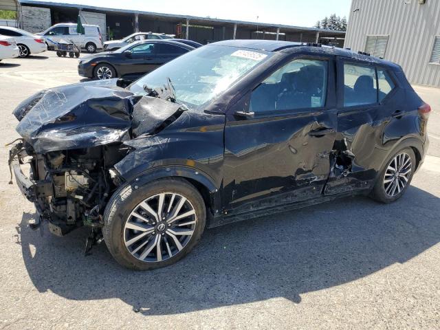  Salvage Nissan Kicks