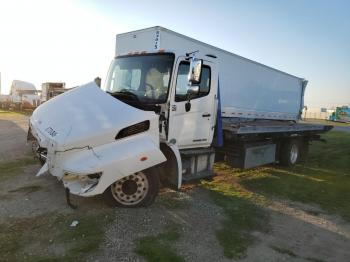  Salvage Hino 258 268