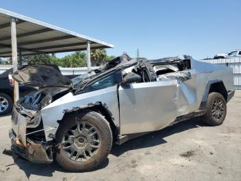  Salvage Tesla Cybertruck
