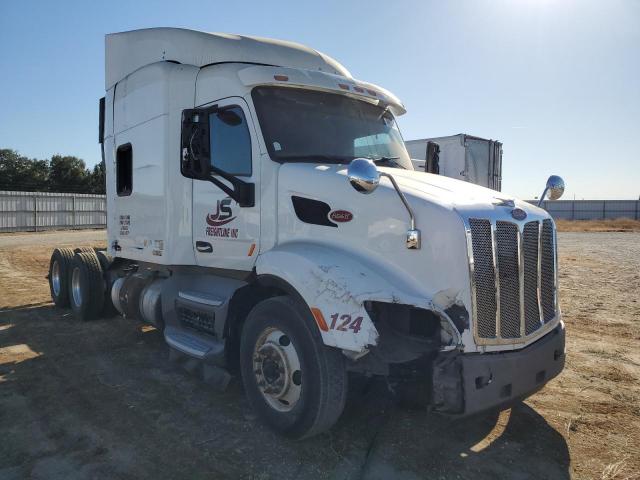  Salvage Peterbilt 579