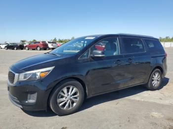  Salvage Kia Sedona