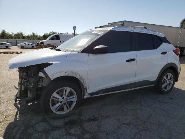  Salvage Nissan Kicks