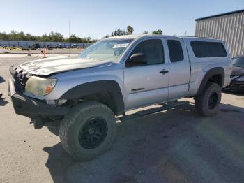  Salvage Toyota Tacoma