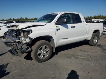  Salvage Toyota Tundra