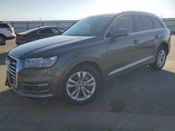  Salvage Audi Q7