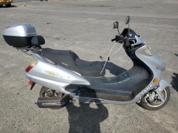  Salvage Tank Scooter