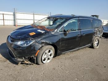  Salvage Chrysler Pacifica