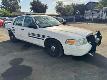  Salvage Ford Crown Vic