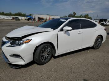  Salvage Lexus Es