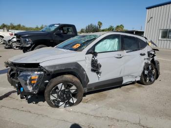  Salvage Hyundai KONA