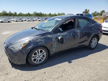  Salvage Toyota Yaris
