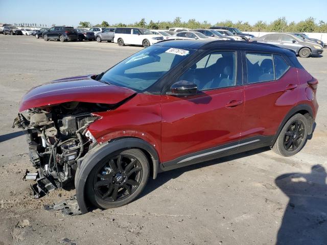  Salvage Nissan Kicks