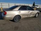 Toyota Camry Le Image 11