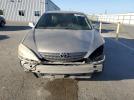 Toyota Camry Le Image 10