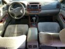 Toyota Camry Le Image 9