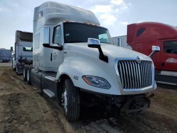  Salvage International Lt625