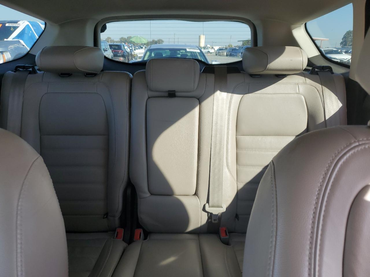 Ford Escape Titanium Image 9