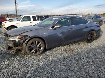  Salvage Lexus Es