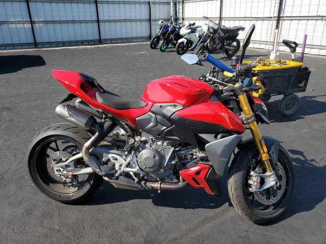  Salvage Ducati Streetfigh