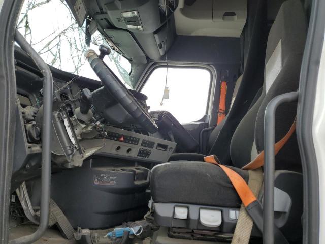 Freightliner Cascadia 1 Image 10