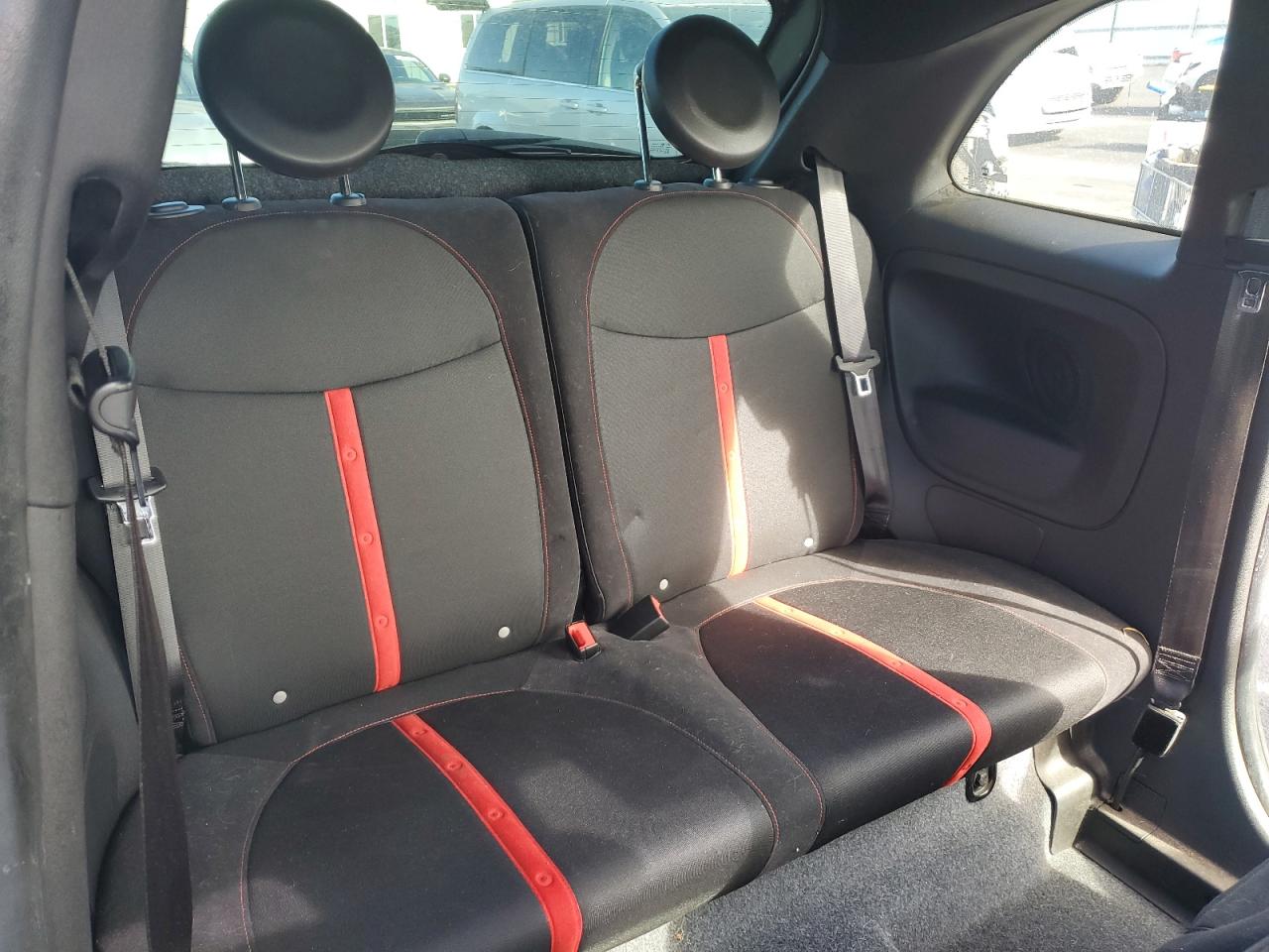 FIAT 500 Abarth Image 9