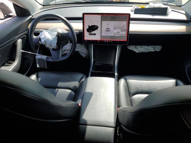 Tesla Model 3 Image 4