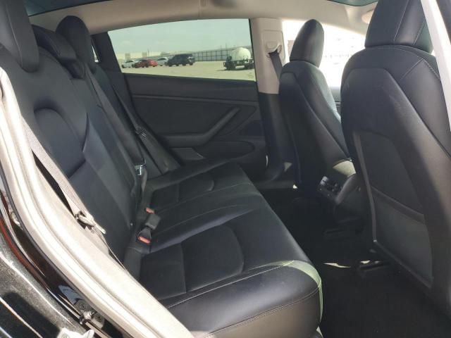 Tesla Model 3 Image 8