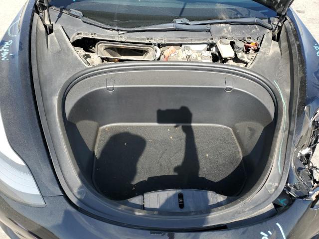 Tesla Model 3 Image 9