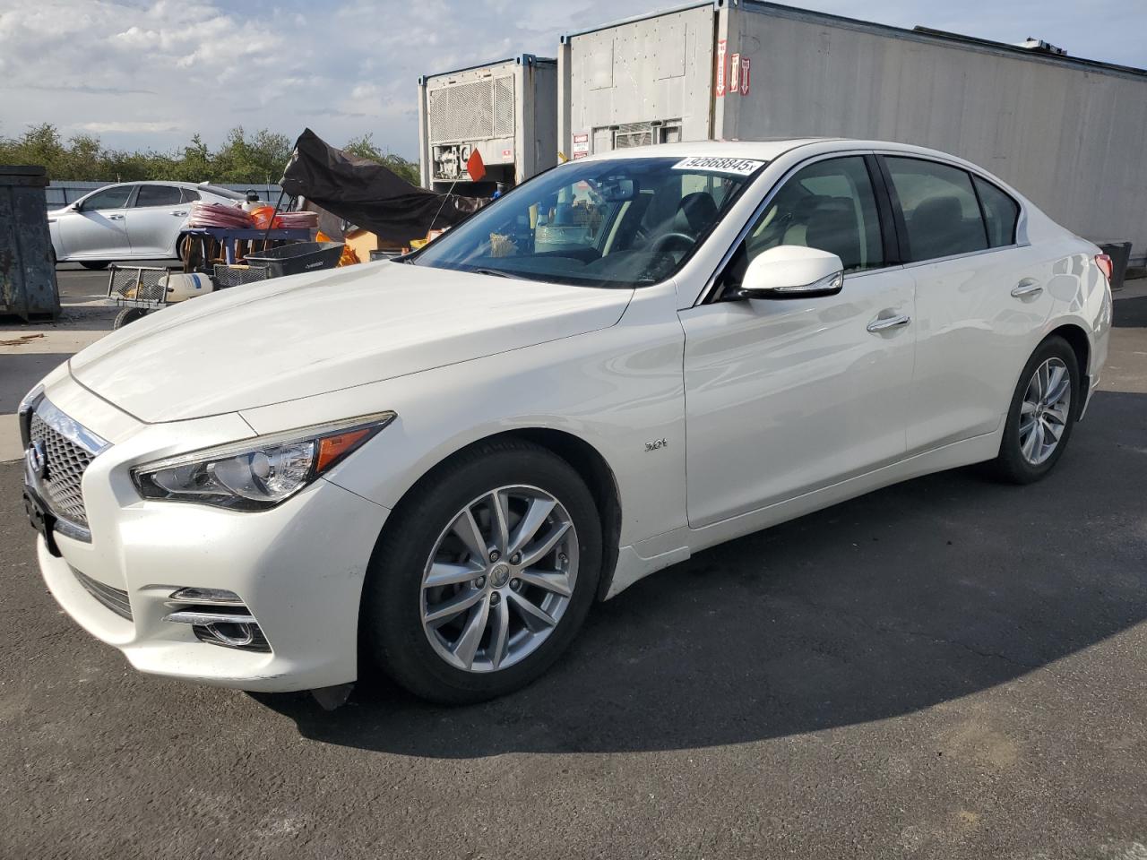 INFINITI Q50 Premium Image 1