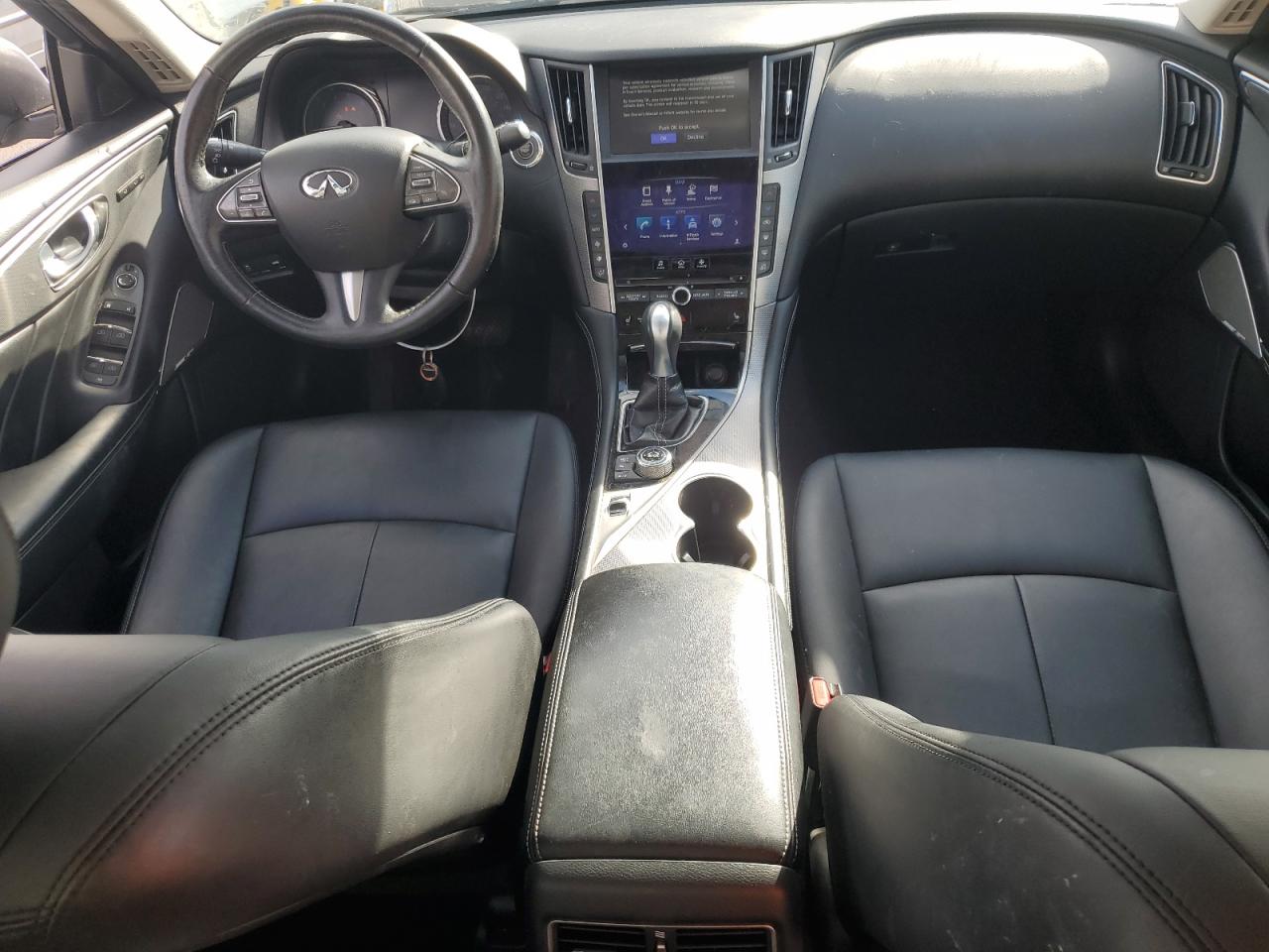 INFINITI Q50 Premium Image 10