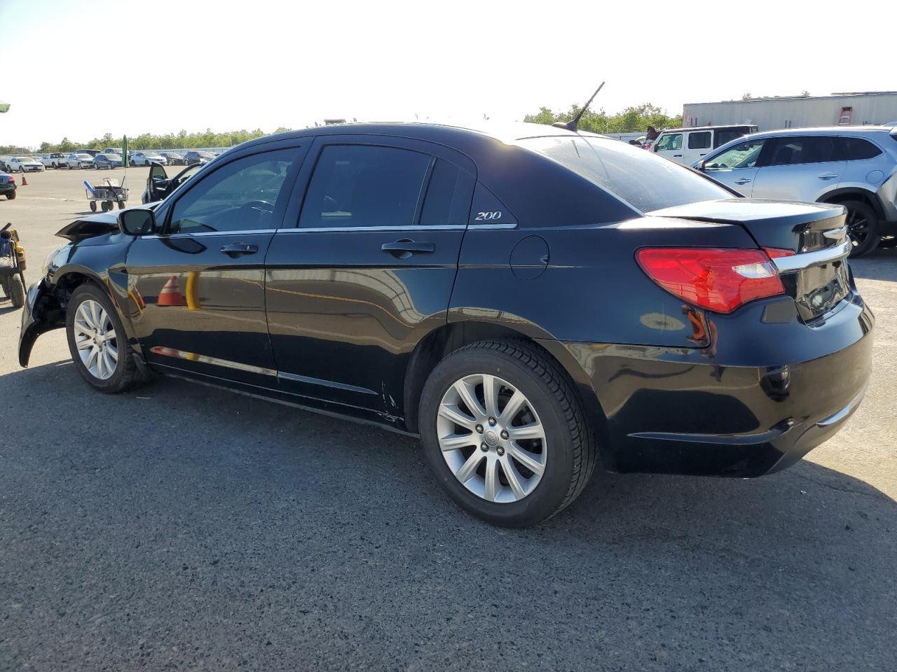 Chrysler 200 Touring Image 9