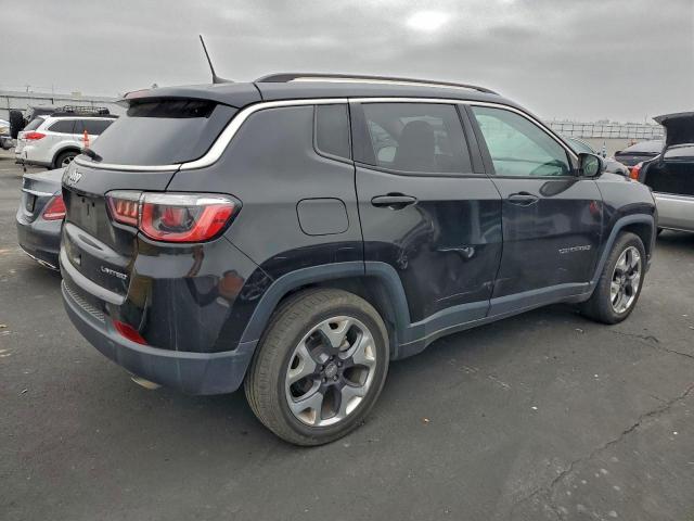 Jeep Compass Limited Image 4