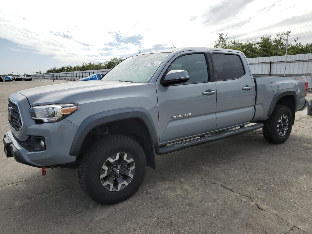 Toyota Tacoma Double Cab Image 1