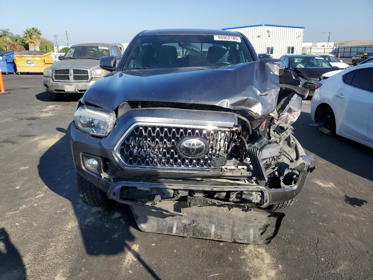 Toyota Tacoma Double Cab Image 10