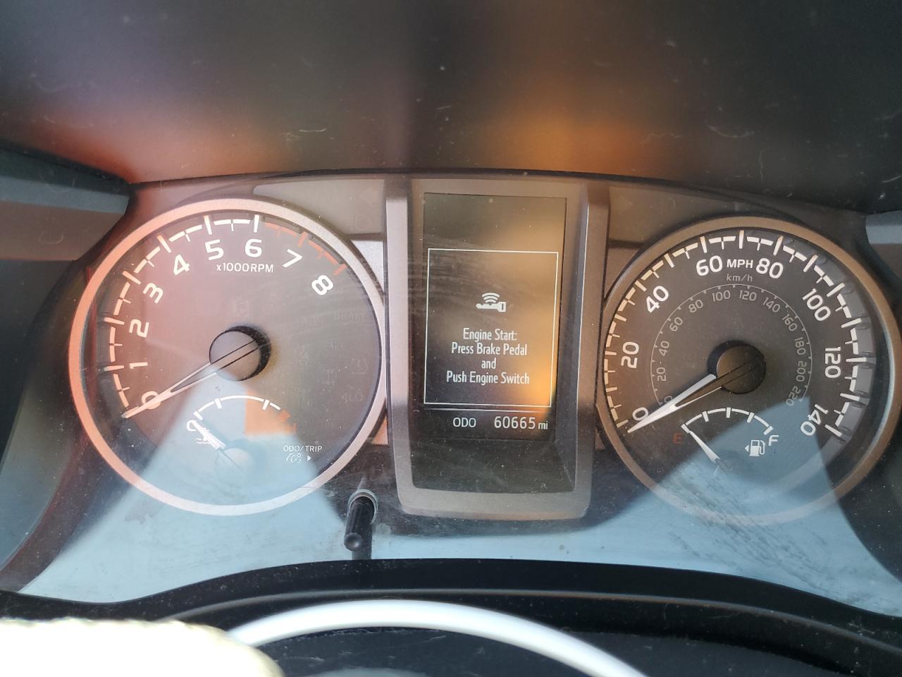 Toyota Tacoma Double Cab Image 5