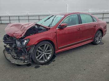  Salvage Volkswagen Passat