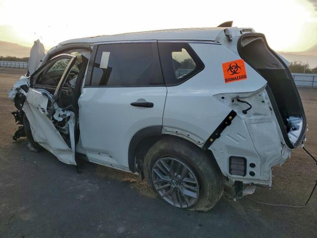 Nissan Rogue S Image 9