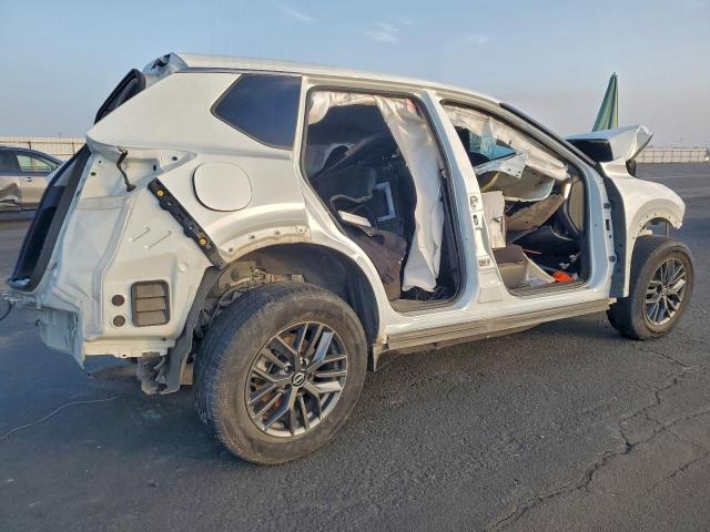 Nissan Rogue S Image 7