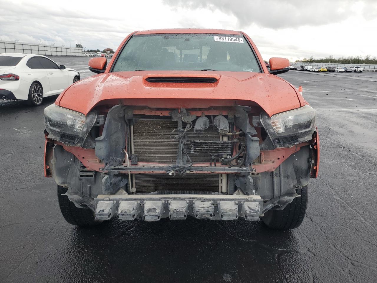 Toyota Tacoma Double Cab Image 4