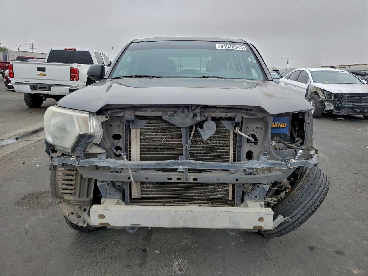 Toyota Tacoma Double Cab Image 7