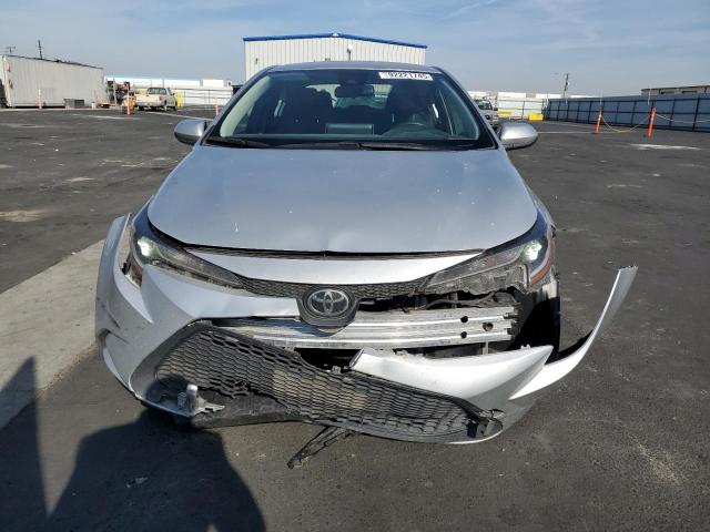 Toyota Corolla Le Image 7