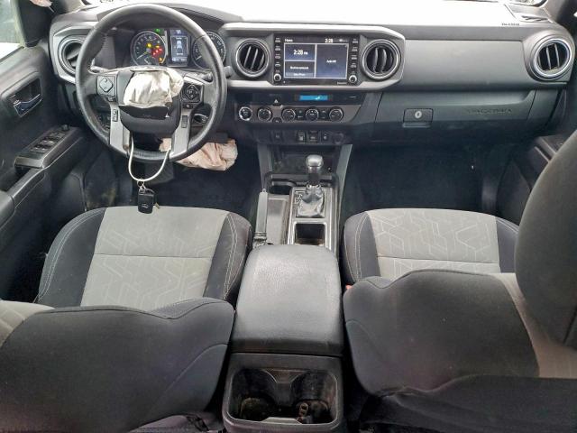 Toyota Tacoma Double Cab Image 5