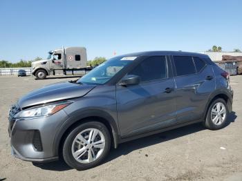 Salvage Nissan Kicks