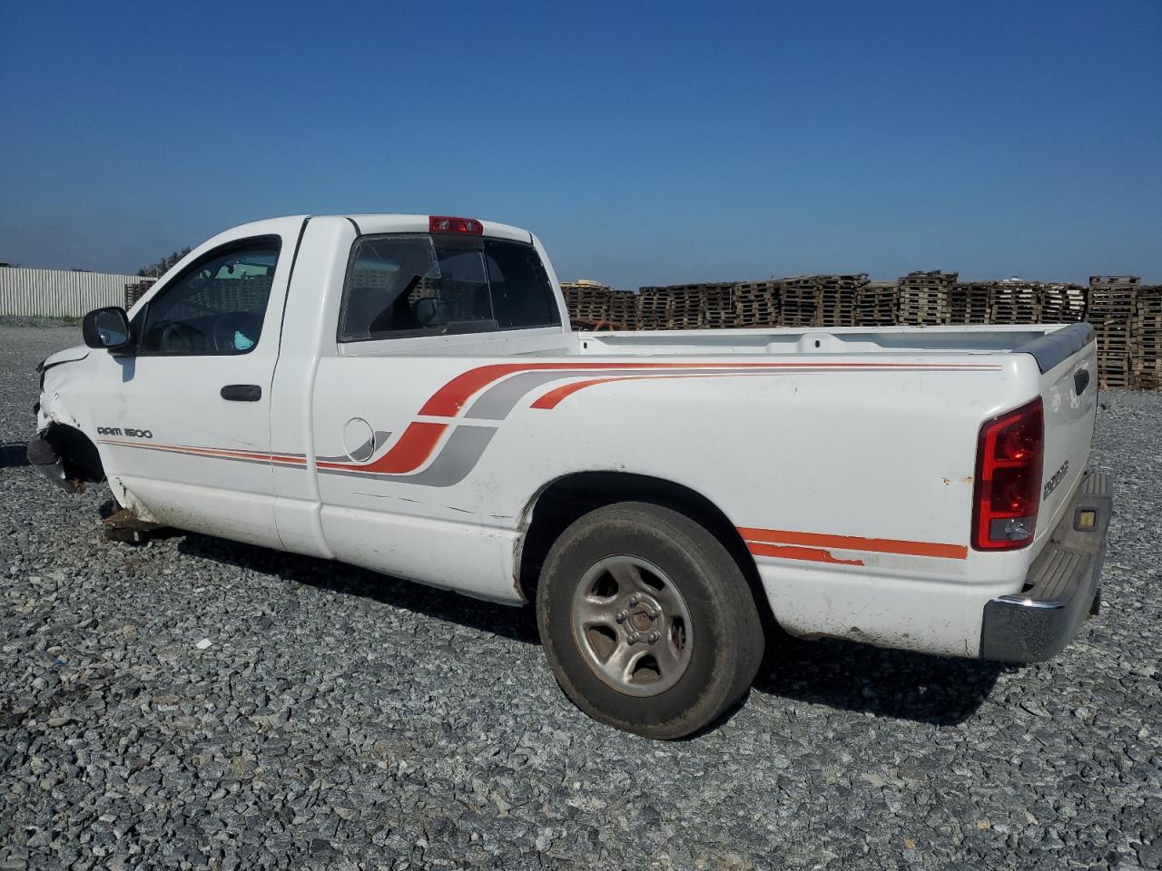 Dodge Ram 1500 Image 4