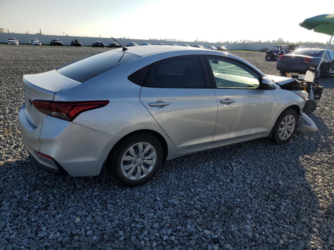 Hyundai ACCENT Se Image 3