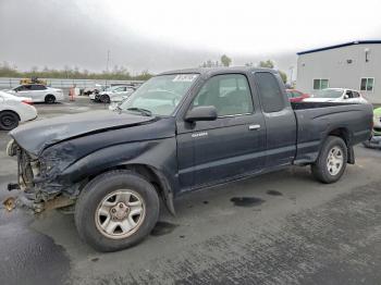  Salvage Toyota Tacoma